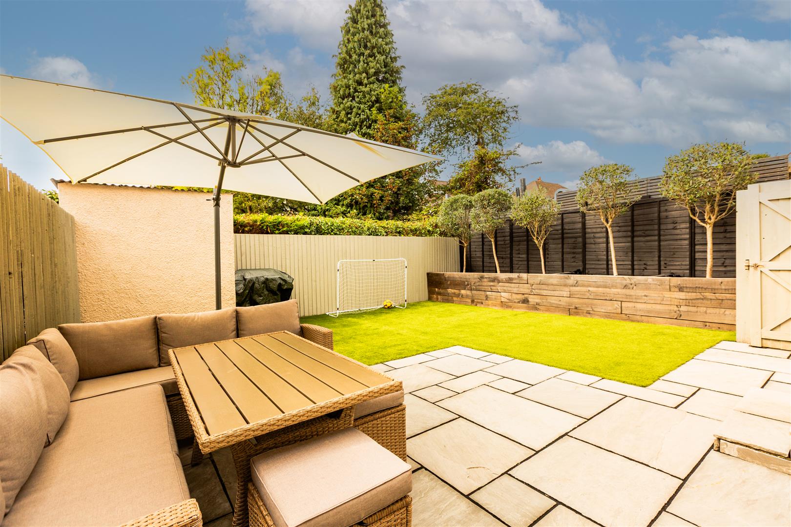 Peniel Road, Treboeth, Swansea, SA5 9DW